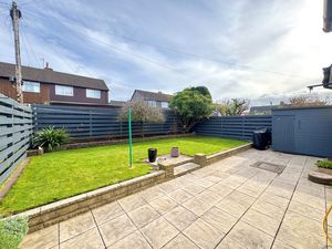 Photo 15- click for photo gallery